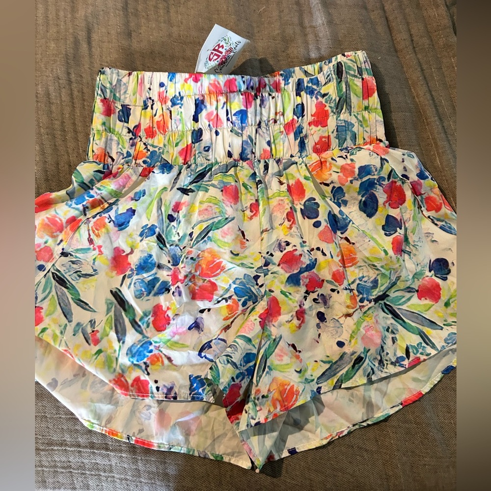 Running shorts